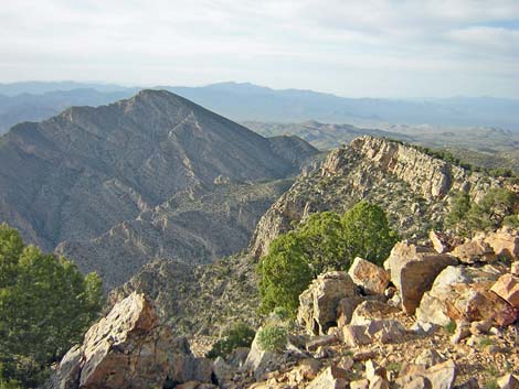 Tikaboo Peak