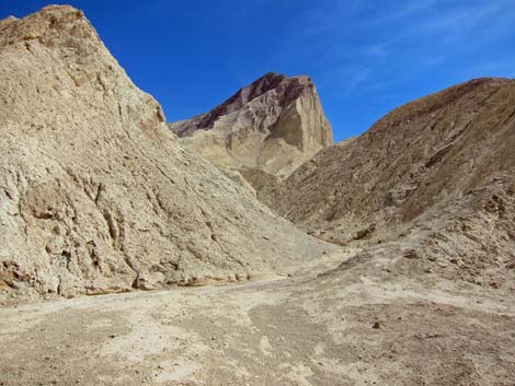 Golden Canyon Trail