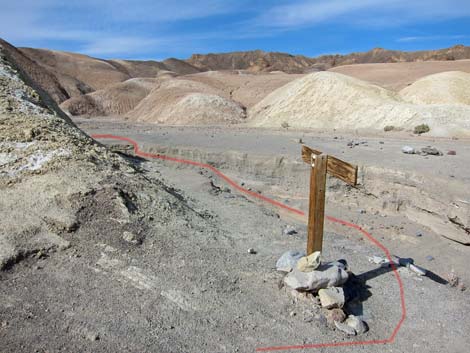 Golden Canyon to Zabriskie Point Trail