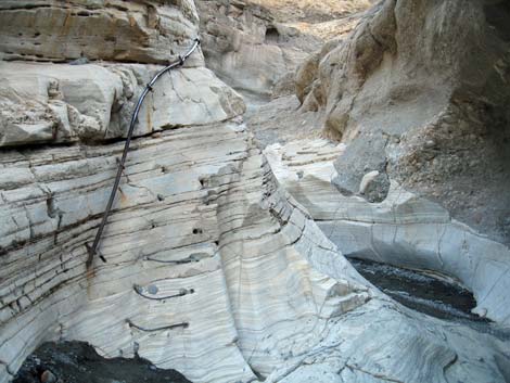 Lower Mosaic Canyon