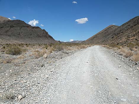 Mormon Well Road