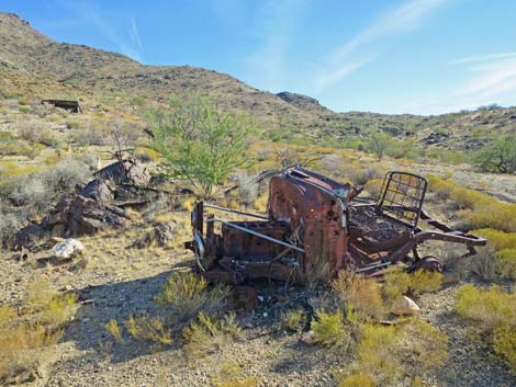 Nevada Mica Mine Road