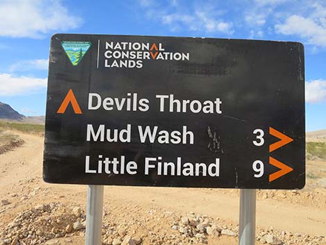 Devils Throat Road