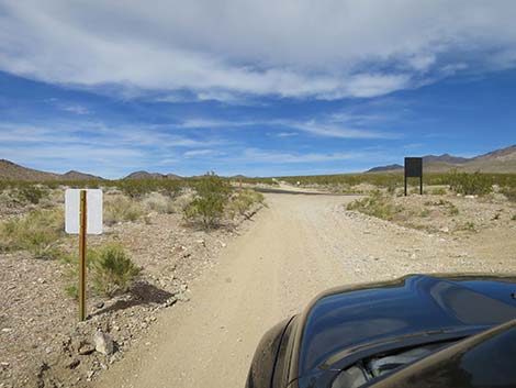 Fisherman Cove Road