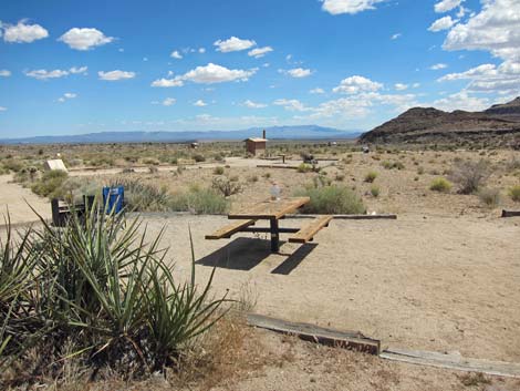 Hole in the Wall Campground