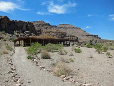 Hole-in-the-Wall Visitor Center