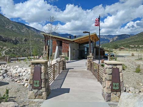 Visitor Center Trailhead