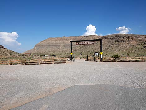 Cowboy Trail Rides Trailhead